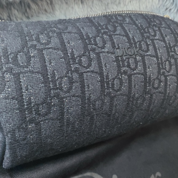 DIOR 2020 Roller Messenger Bag - Picture 4 of 13